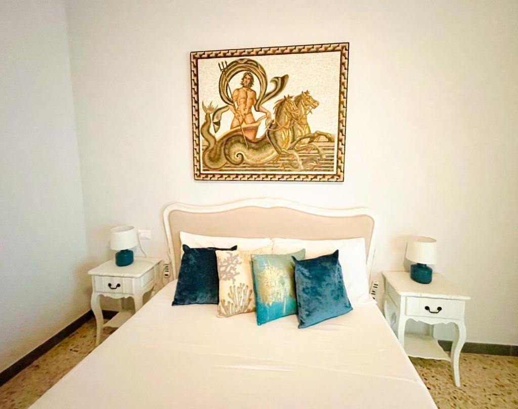 Trapani Centro Storico Apartment, Great Central Location! All New Furniture And Appliances! Zewnętrze zdjęcie